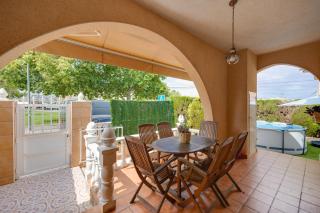 Casa con Piscina Privada y BBQ - Playa 12min a Pie - 0
