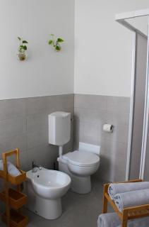 Isacco's Room - Pet-Friendly Studio Apartment near Alba - 5