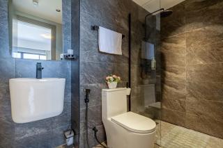 Altura Residences, 26th floor with rooftop pool , City views, Ngonghills View - 2