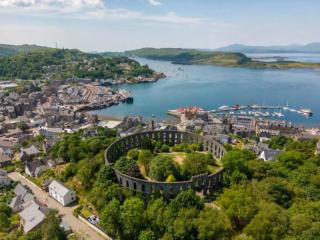 2 bedroom Town Centre Apartment Oban - 0