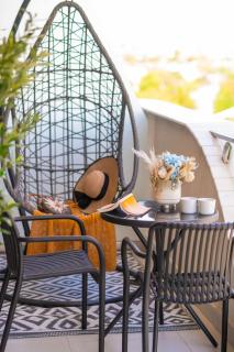 Velvet Breeze Apartment in Odyssey Pools Spa and Parking - 2