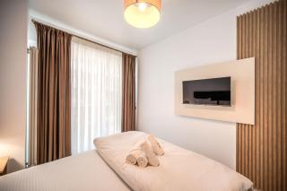 Velvet Breeze Apartment in Odyssey Pools Spa and Parking - 2