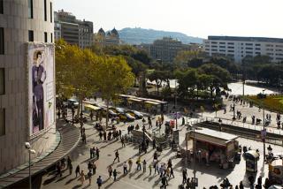 Rent Top Apartments near Plaza de Catalunya - 2