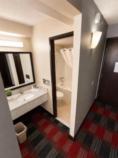 Elegant Albany Home Next Downtown W/Free Breakfast - 8