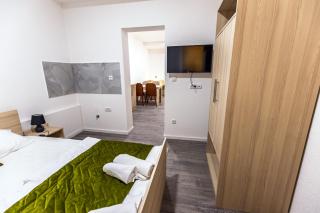 Retreat House Serbia - Vila Nikola - 1