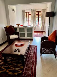 Executive Serviced Home - 9