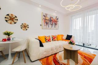 AVÉRA STAYS- Heated Pool-Gaming & Gym - 4