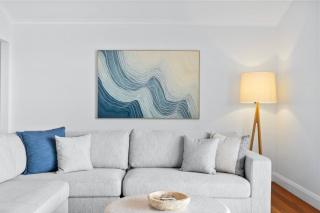 Canal Sanctuary - Waterside Living with Pool & Jetty - 4
