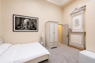 Old City Home - 0