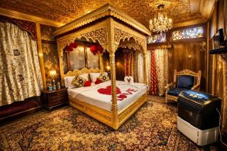Dilnaaz Group Of Houseboats - 5