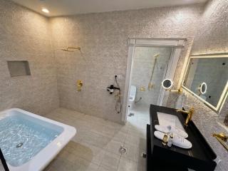 مضياف البدر - جناح vip بانيو - Riyad - 7