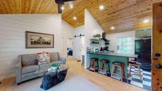 Carol's Rest Lake Cottage Lakefront escape on Rest Lake with dock firepit & bike trail access - 9