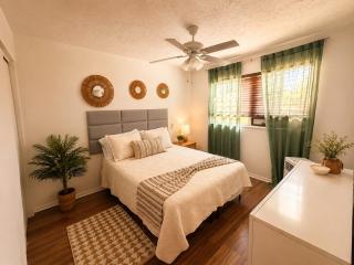 Aroma Oasis - Hot Tub & Gulf Beaches - 3