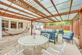 Spacious Home Sleeps 20 with Heated Pool HotTub by Stockyards DFW - 8
