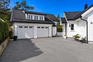 Exclusive Coastal Home - Panoramic Sea View Fevik - 4