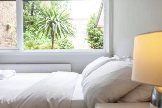 Peaceful Renovated 5BDR house wgarden - Londres - 0