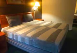 King Bed Hotel Studio 002 - 3