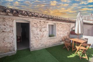 Cami Vall - Typical & Authentic House - Terrace and BBQ - Close to Shops and City Center - 10 min from Valencia Beaches - SPECIAL OFFER NEW ACCOMMODATION - 9