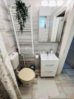 Chic Stay - Calea Victoriei - Bright & Cozy - Boekarest - 1