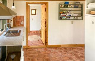 Beautiful Home In Aakirkeby With Wifi - 9