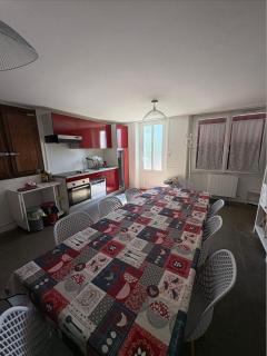 Gîte familial 4 chambres 8-10 personnes Eguzon - 6
