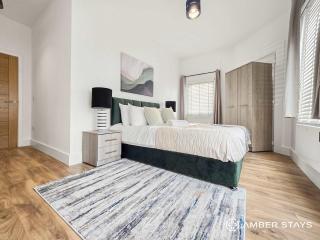 Spacious 2 Bed Home in Gloucester by Amber Stays - Perfect for Business & Contractors, FREE Parking - 5