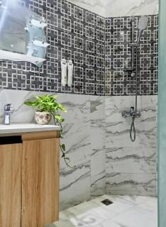 Sea view central luxury apartment 212 - 8