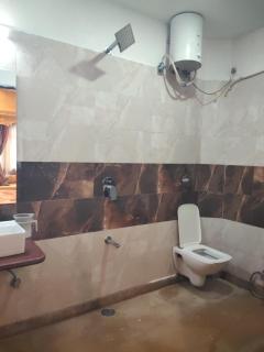Hotel Saffron Diamond - 7