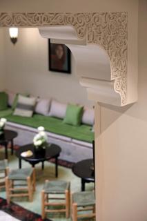 Riad Della - 9