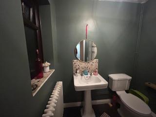 Lovely room with private bathroom in a quiet area - 3
