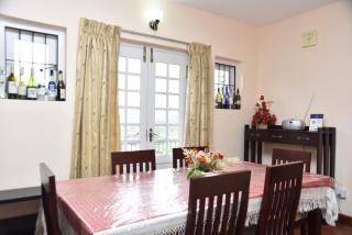 Moon View Bungalow - 7