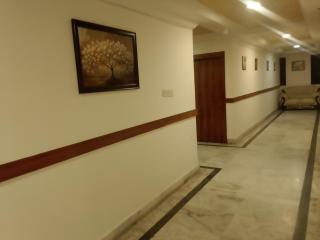 Hotel Hyderabad Grand - 0