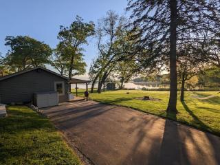 Dogs Stay Free! Waterfront Bungalow with Dock - 8