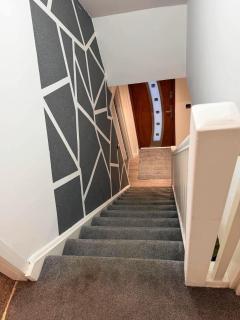 Luxury Home Stay With Privacy - 8