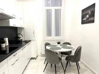 Belvárosi Apartman - 7