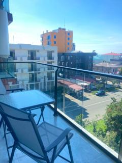 Beachside Apartment in Kobuleti - 5