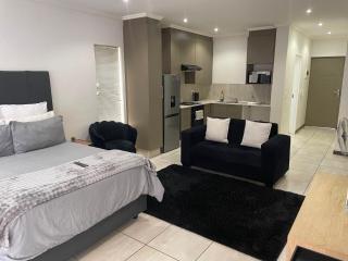 Amazing Apartment in Sunninghill - 6