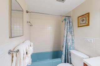 Sandpiper Towers 312 - 3