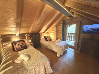 L'OURS NOIR Chalet en rondins - 3