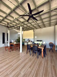 Ummi Studio Homestay - 9