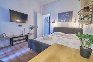 Stylish Diamond Nea Smyrni Square - 0