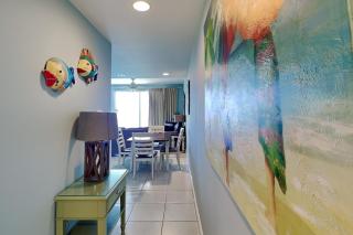 Splash #1202 West - 4