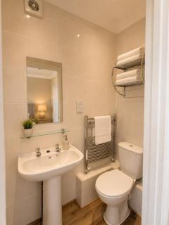Charming 3 bed house at The Oyster Retreat, Tankerton, Whitstable and 200m from beach - 6