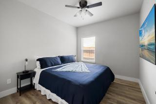 Stockyards Downtown Fort Worth Dickies Arena TCU Sleeps 16 - 8