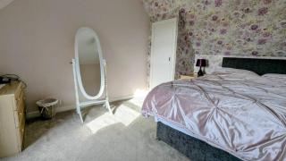 2-Bed Country Cottage Sleeps 5 & Pet Friendly - 8