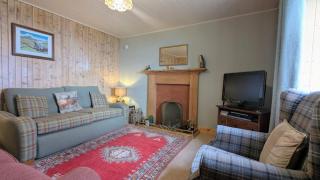 2-Bed Country Cottage Sleeps 5 & Pet Friendly - 9