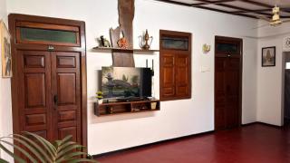 Abbi Holidays Town Guest House - 7