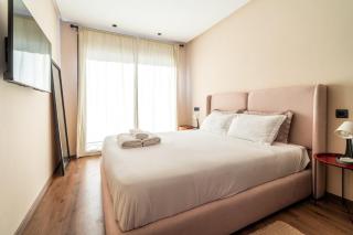 Luxoria 17 Gauthier - Balcony & Private Parking - 9