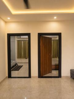 MT Homes Airport Stay - 2