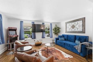 Riverfront Retreat - Convenience - Kayaks - 0
